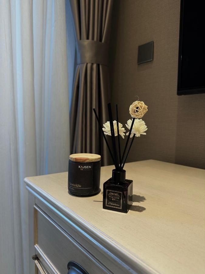 Apartment Luxury 2bd W Rooftop Bar & Pool In Saigon Center